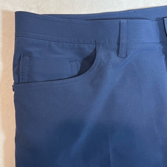 PUBLIC REC 44W 32L Straight Leg Navy Performance Chino Everyday Pants EUC - Picture 7 of 10